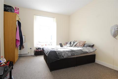 3 bedroom flat to rent, 9 Seaton Avenue, Plymouth PL4