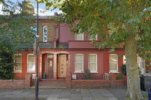 House for sale, Lymington Avenue, Haringey, N22