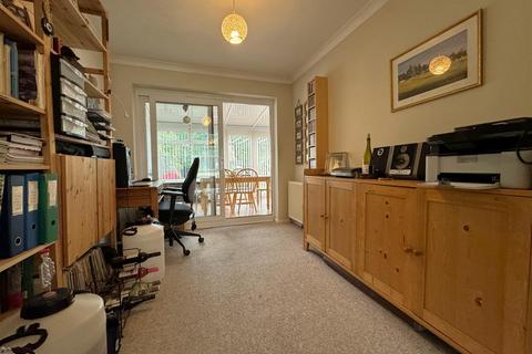 3 Undermill Road, Upper Beeding, Steyning, BN44 3JG