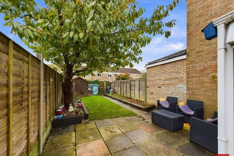 10 Filbert Close, Abbeydale, Gloucester, GL4 5EX