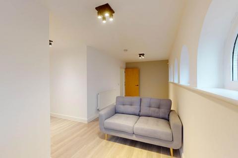 3 bedroom flat to rent, Wilmslow Road, Withington