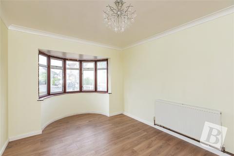 2 bedroom bungalow for sale, Moor Lane, Upminster, RM14