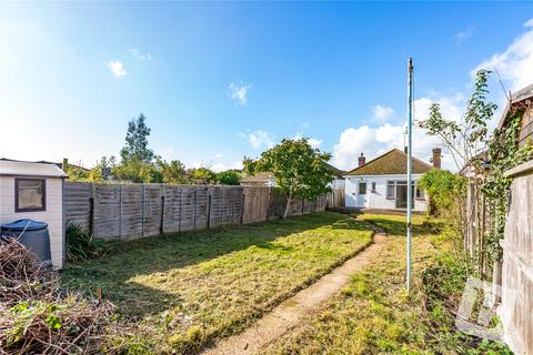 2 bedroom bungalow for sale, Moor Lane, Upminster, RM14