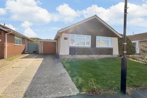 2 bedroom detached bungalow for sale, Binstead Lodge Road, Binstead, Ryde, Isle of Wight