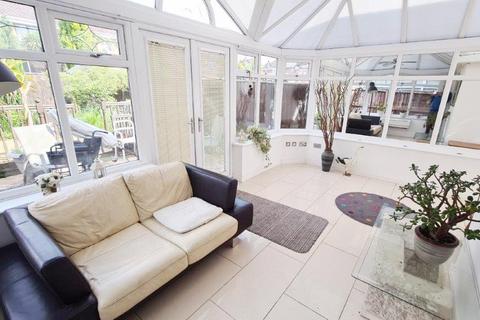 4 bedroom semi-detached house for sale, Birchwood, Droylsden