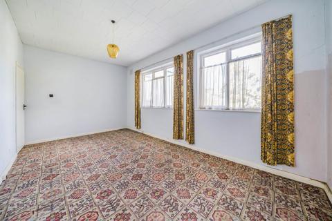 35 Shandon Road, London, SW4 9HS