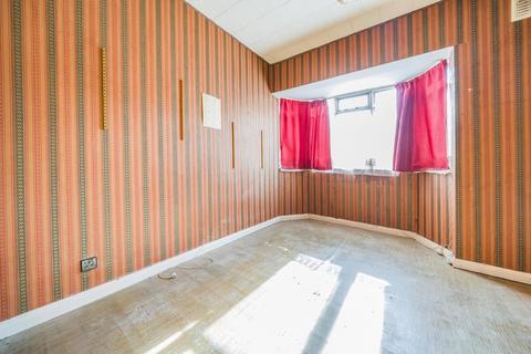 35 Shandon Road, London, SW4 9HS