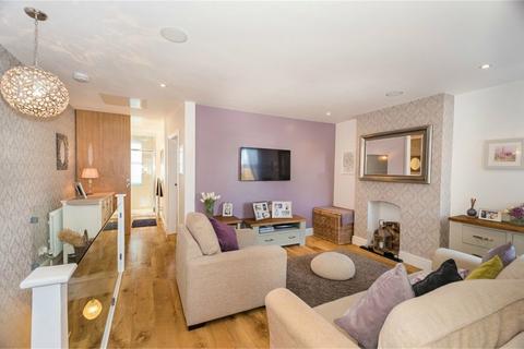 1 bedroom apartment for sale, Beaconsfield Road, Farnham Common SL2