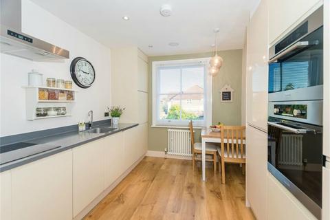 1 bedroom apartment for sale, Beaconsfield Road, Farnham Common SL2