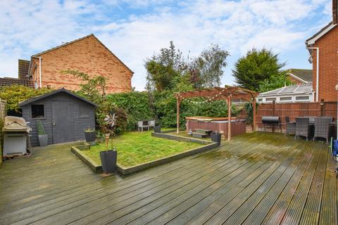 4 bedroom detached house for sale, Tideway, Maldon, Essex, CM9