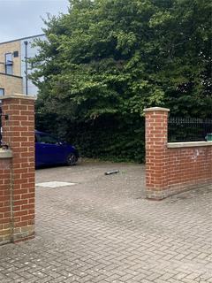 Parking to rent, Central Oxford Parking Space