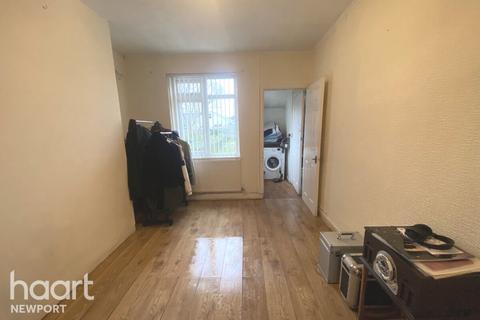 3 bedroom terraced house for sale, Greenmeadow Avenue, Newport