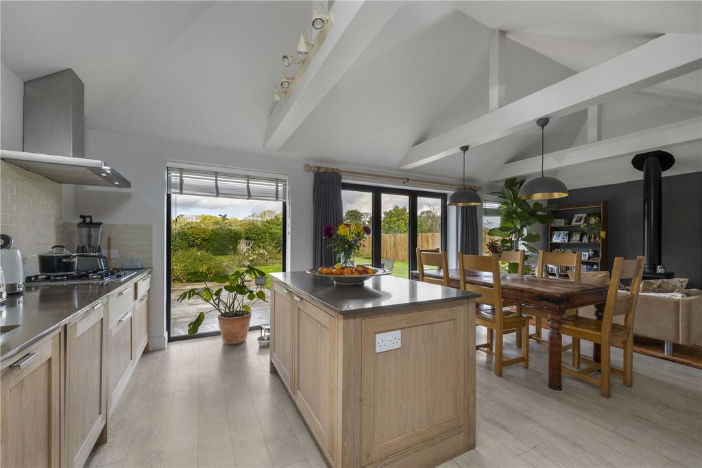 Kitchen/Family Room