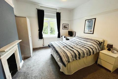 8 Chretien Road, Manchester, M22 4FS