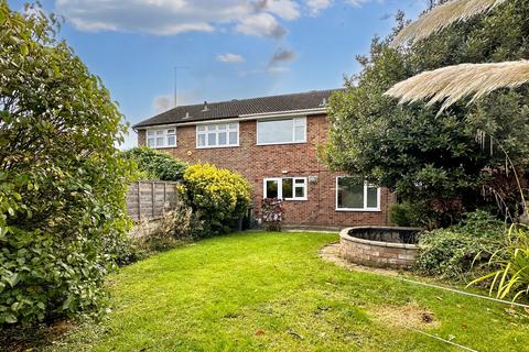 2 Copperfield, Billericay, CM11 2SB