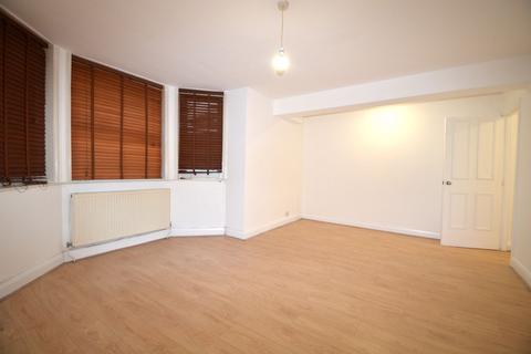 1 bedroom flat to rent, Cintra Park, Crystal Palace SE19