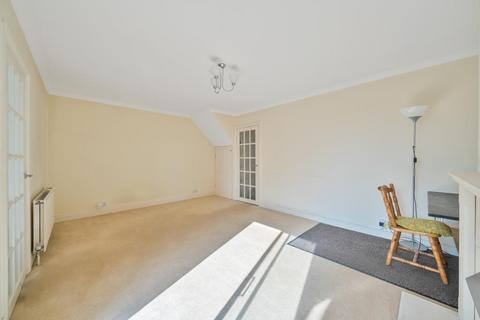 1 bedroom maisonette for sale, Staines-upon-Thames,  Surrey,  TW18