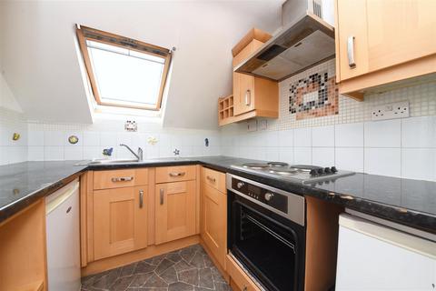 1 bedroom flat for sale, Oakleigh Road South, New Southgate, London