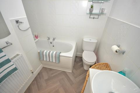 2 bedroom flat for sale, South Haven, South Shields