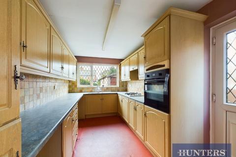 3 bedroom semi-detached house for sale, Cardigan Road, Bridlington