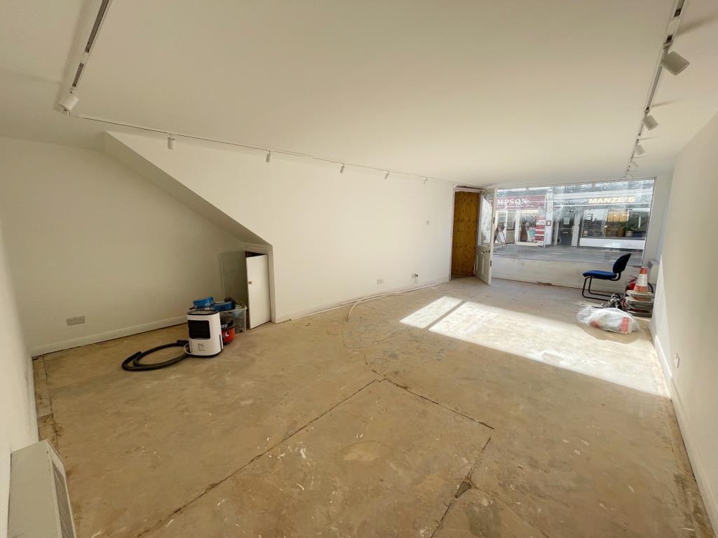 Looking towards the front window of ground floor f