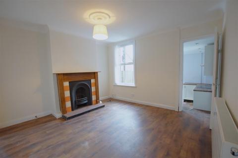 61 Albert Street, Warwick, CV34 4JX