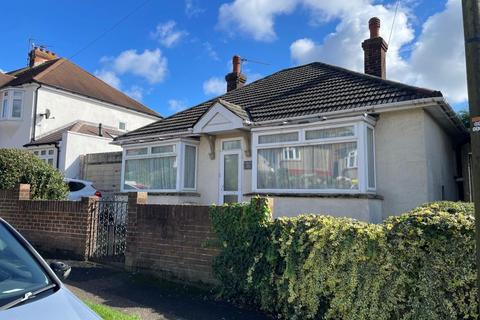 2 bedroom detached bungalow for sale, 25 Ravenswood Avenue, Rochester, Kent