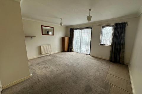 Studio for sale, 12 Edward Court, Capstone Road, Chatham, Kent