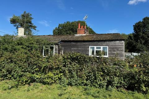 2 bedroom bungalow for sale, 2 Goldwell Bungalow, Tenterden Road, Biddenden, Ashford, Kent