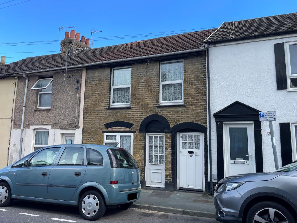 11 Fox Street, Gillingham, Kent 3 bed terraced house for sale £160,000