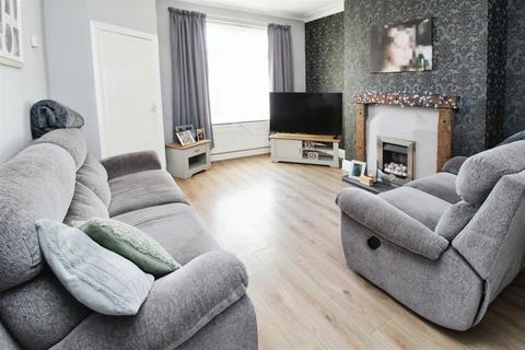 2 bedroom terraced house for sale, St. Enochs Road, Bradford BD6