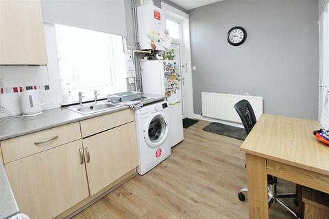 2 bedroom terraced house for sale, St. Enochs Road, Bradford BD6