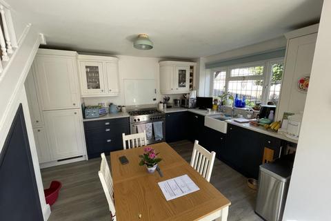 3 bedroom end of terrace house for sale, 8 Meadow Bank, Leigh, Tonbridge, Kent