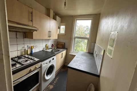 2 bedroom maisonette for sale, Flat 2, 18 Bedford Grove, Eastbourne, East Sussex