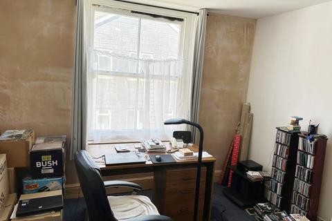 1 bedroom flat for sale, Flat 2, 37 High Street, Hastings, East Sussex