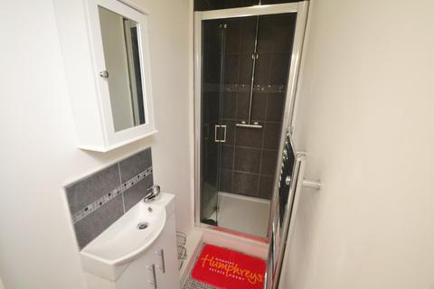5 bedroom terraced house to rent, Brailsford Road, Manchester M14