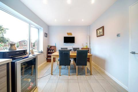 undefined, Sylvana Close, North Hillingdon, Middlesex