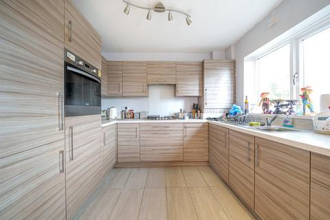 undefined, Sylvana Close, North Hillingdon, Middlesex