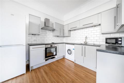 3 bedroom apartment to rent, Bath Street, Bath, Somerset, BA1