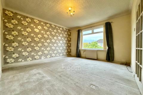 17 Langside Place, Kilbirnie, KA25 6AG
