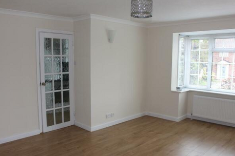 2 bedroom maisonette for sale, Sandringham Road, Potters Bar, EN6