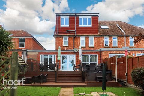 4 bedroom semi-detached house for sale, Canterbury Road, Ashford