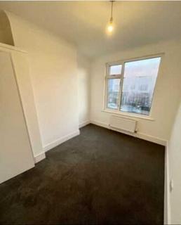 1 bedroom apartment for sale, Leigh on Sea SS9