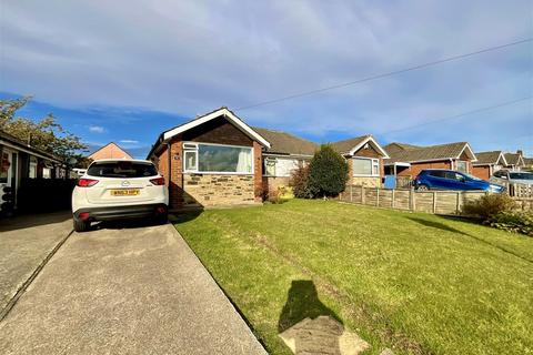 2 bedroom semi-detached bungalow for sale, Beacon Road, Scarborough