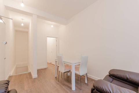 2 bedroom flat to rent, Homer Street, Marylebone, London, W1H