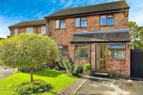 4 bedroom semi-detached house for sale, Brunel Close, Westbury