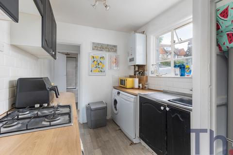 2 bedroom end of terrace house for sale, Newport PO30