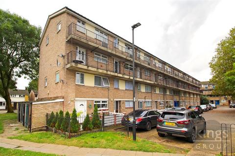 2 bedroom maisonette for sale, St. Joseph's Road, Edmonton, N9