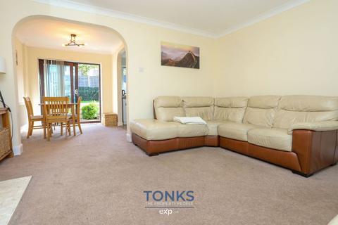 10 Firth Drive, Halesowen, B62 9PH