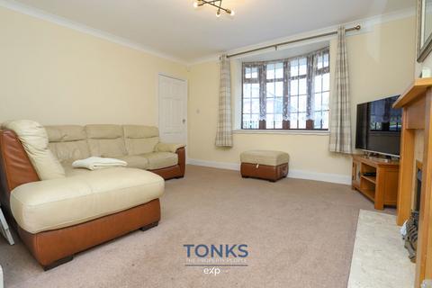 10 Firth Drive, Halesowen, B62 9PH